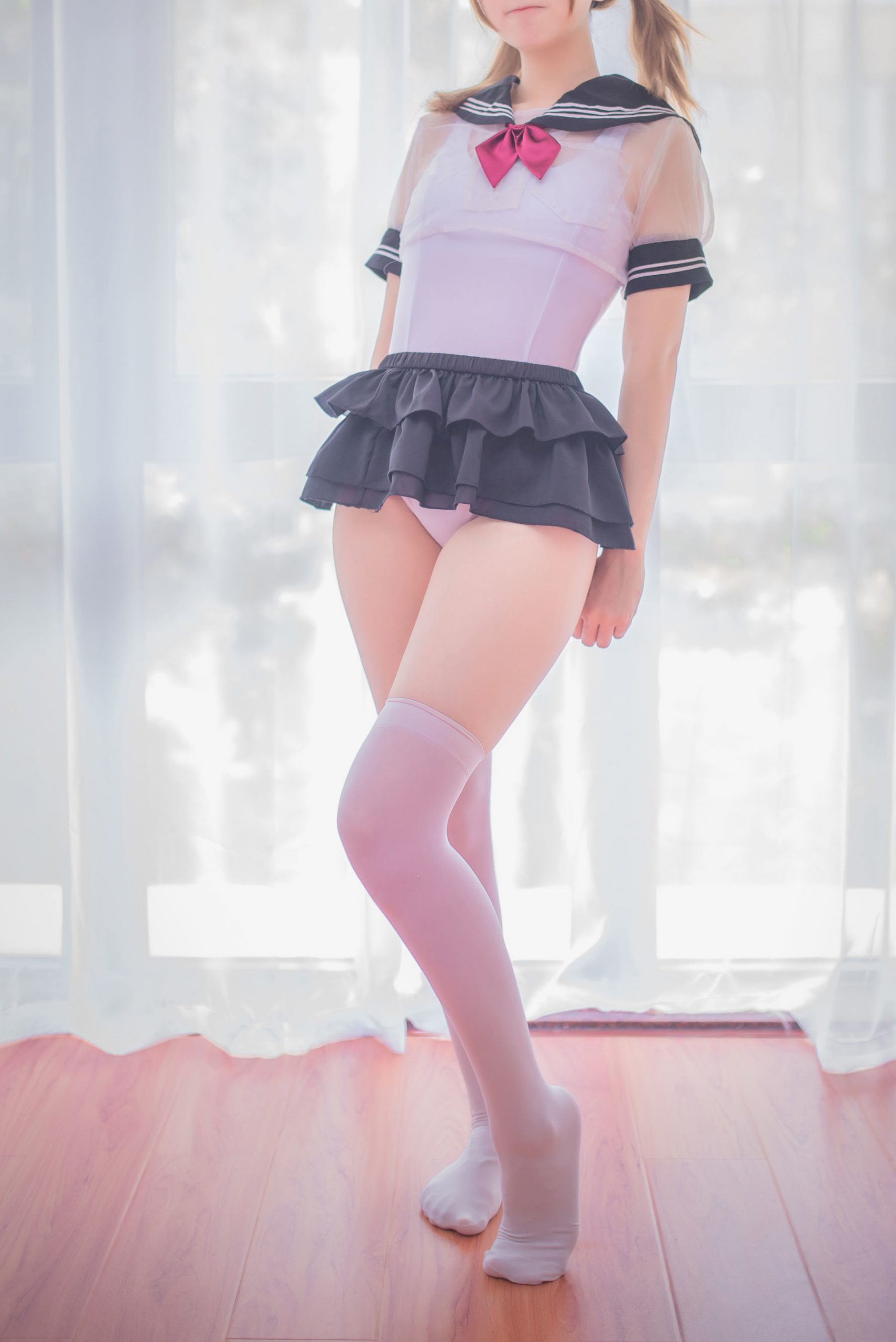 [萝莉COS] 白金Saki – 学生服-ACG-二次元游戏动漫视频分享平台